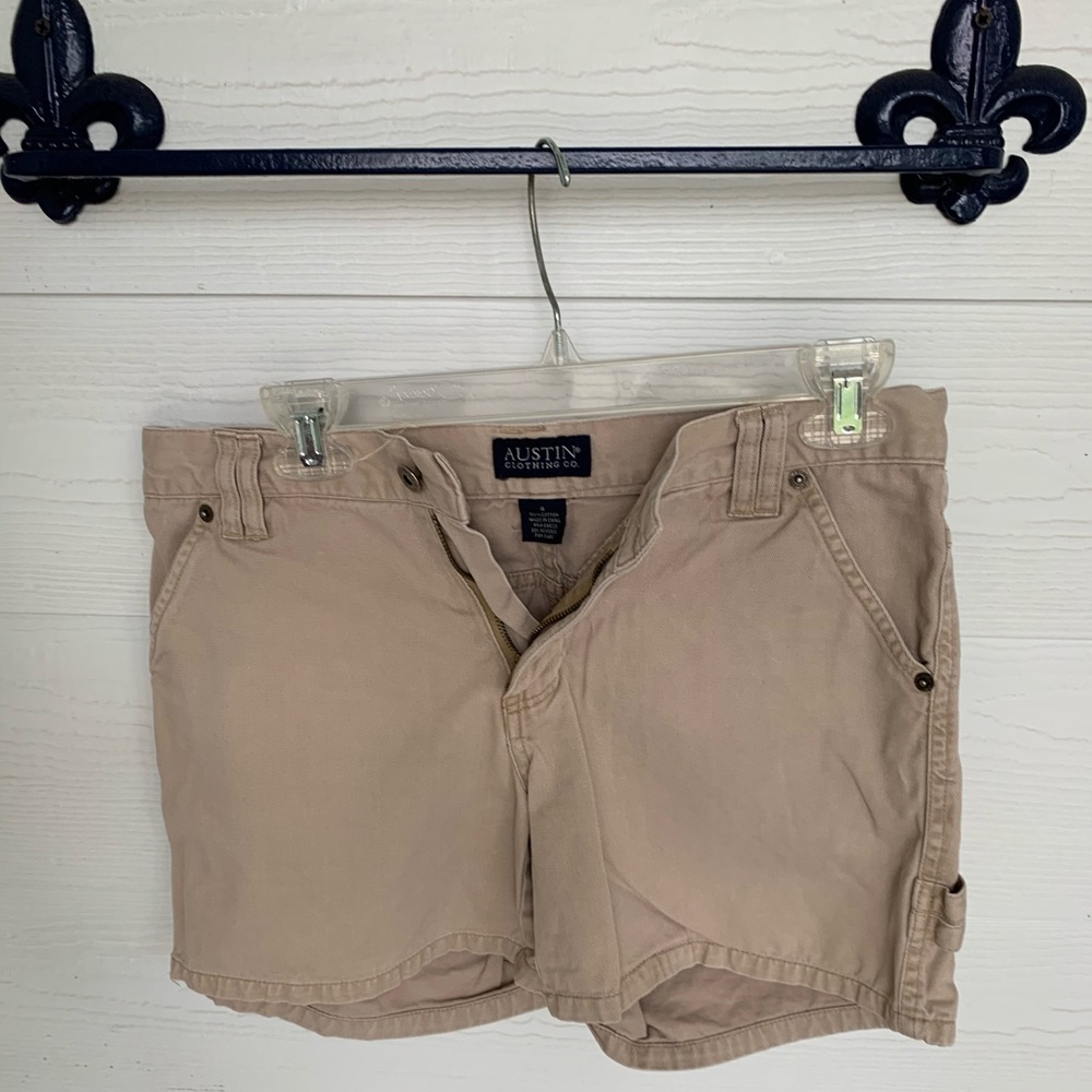 Austin Clothing Co. Khaki Mid Shorts